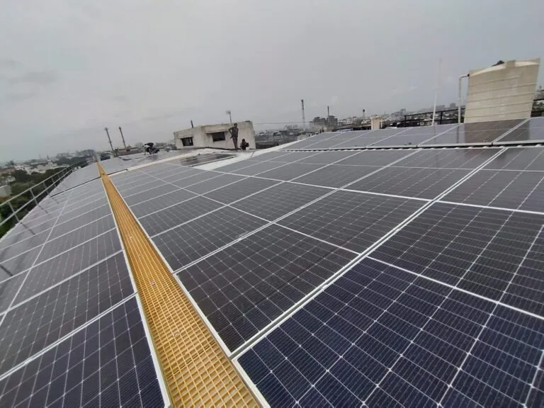 Building-top array